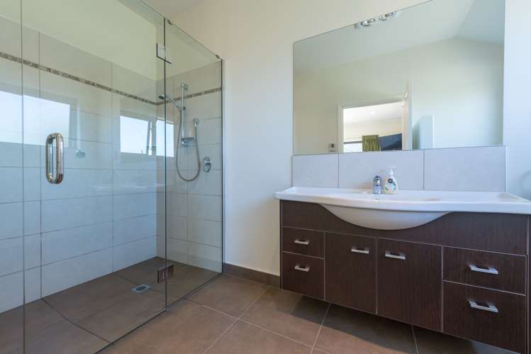 17 Daelyn Drive Richmond_7