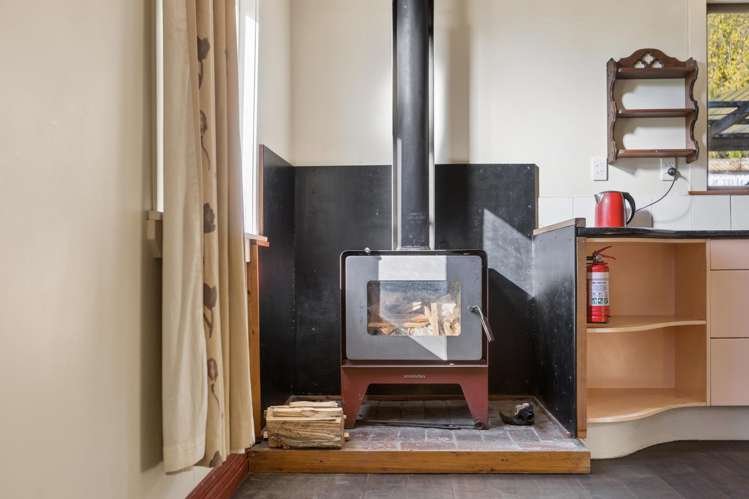 84 Torea Street_5