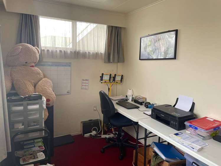 2/7 Islington Street Trentham_9