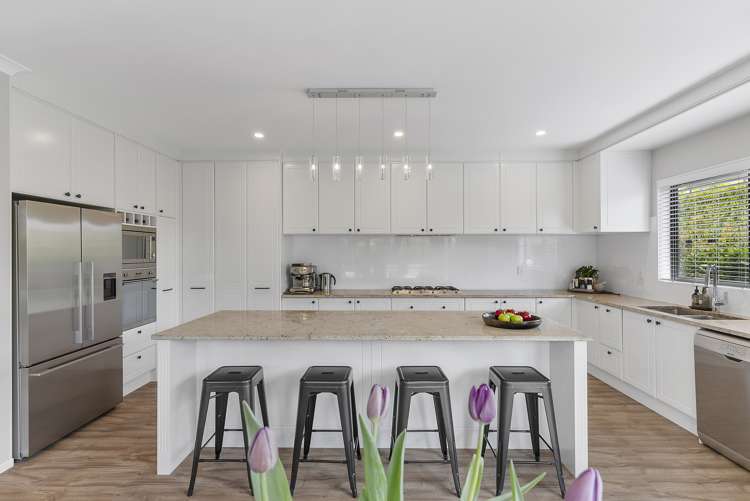 84 Liberty Crescent Beachlands_9