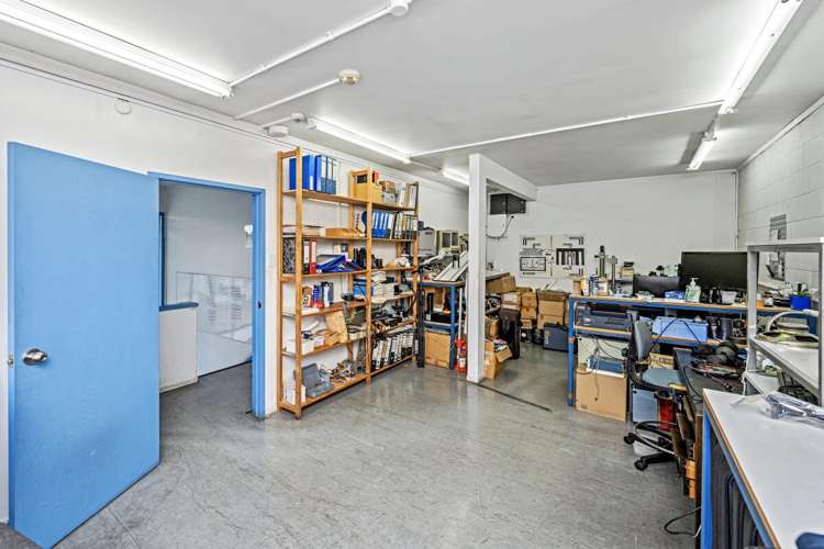 3A & 3B Hotunui Drive Mount Wellington_11