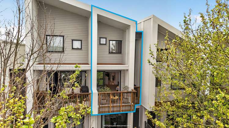 2 Torea Tai Road_0