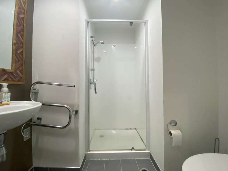 1016/430 Queen Street City Centre_6