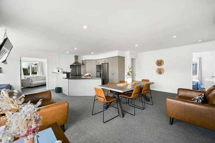 31 Thomas Road Huntington_5