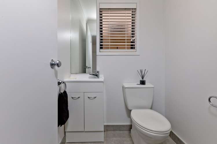 25 Sonoma Crescent Oteha_23