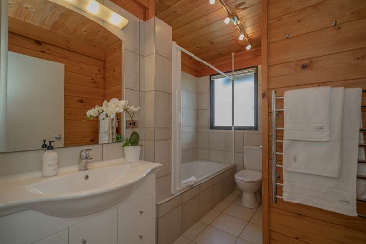 7 Uzailla Court Pauanui_14