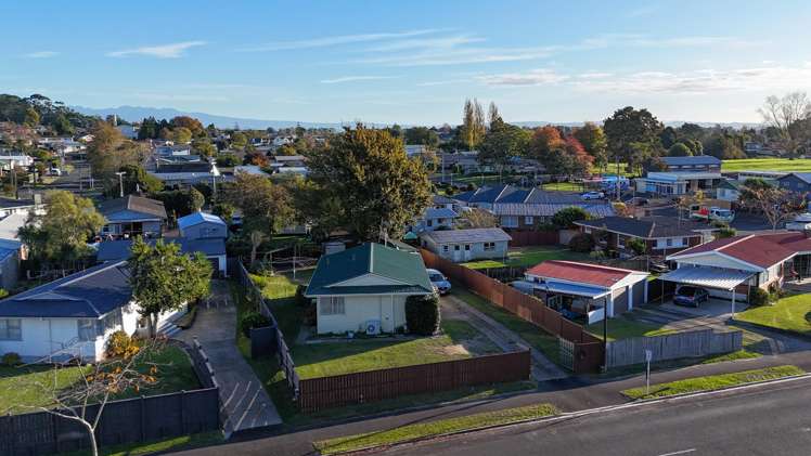 4 Splitt Avenue Glenview_16