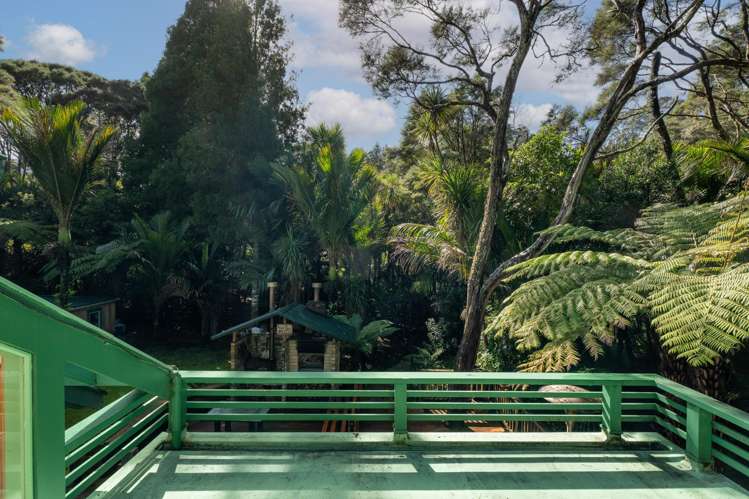 6 Cochran Road Oratia_16