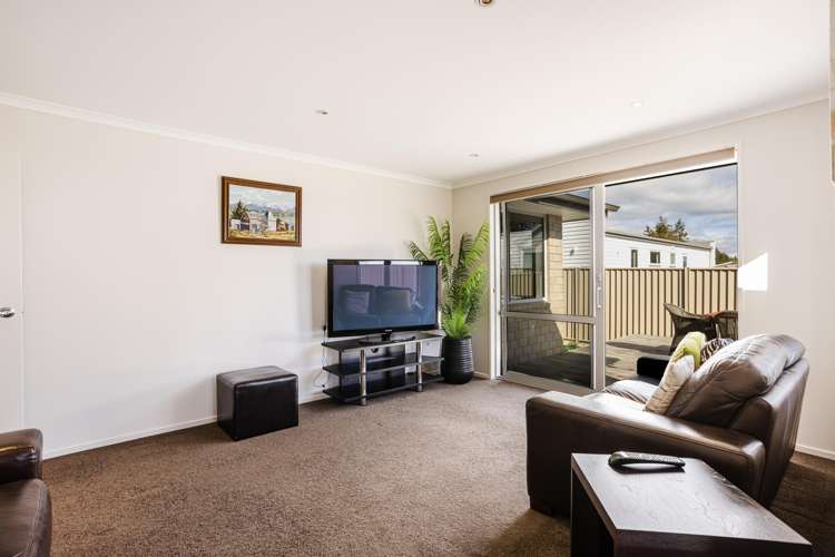 273D Gladstone Road North Wingatui_12
