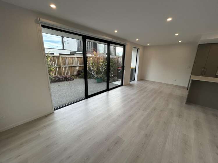 2/143 Cranford Street 1544_8