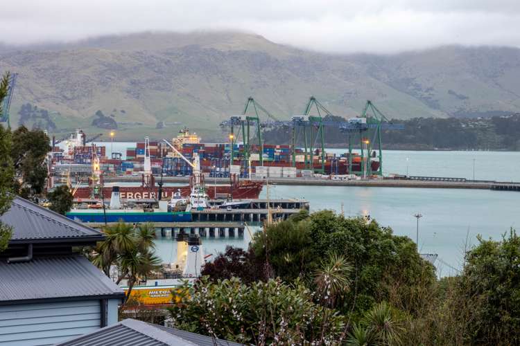 13 Cunningham Terrace Lyttelton_20