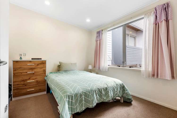 7/3 Wagener Place Mount Albert_11