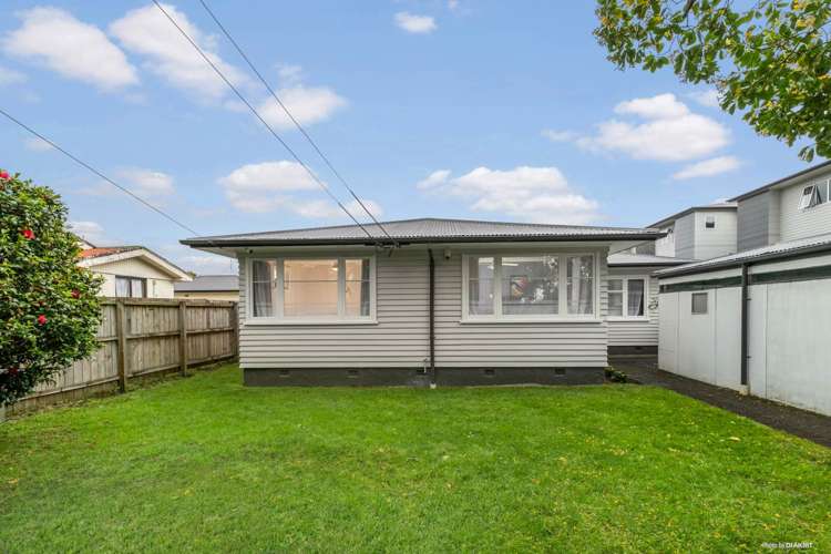 11 Waddell Avenue Point England_13