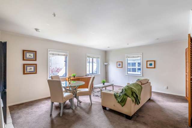 2F/92 Nelson Street City Centre_3