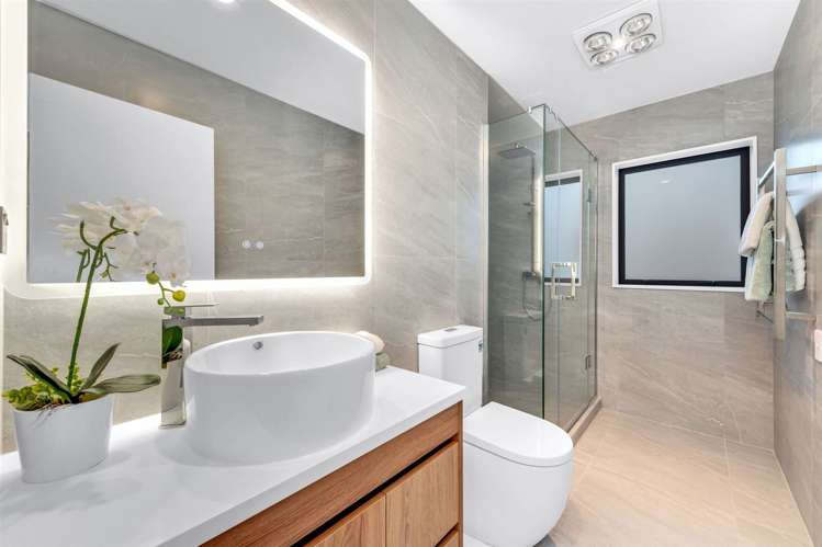 27 Koromeke Street Flat Bush_24