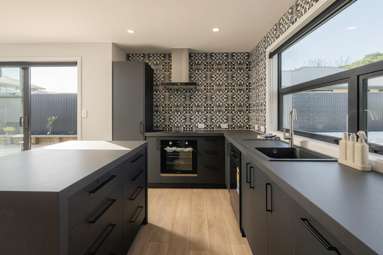 16B Eltham Road_3