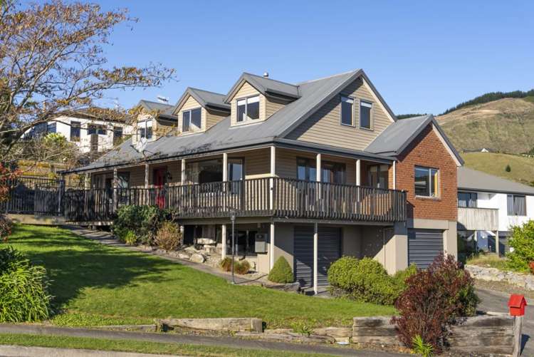 35 Olympus Way Richmond_0