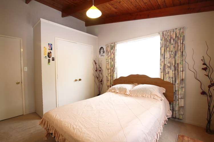 2/3173 Great North Road New Lynn_7