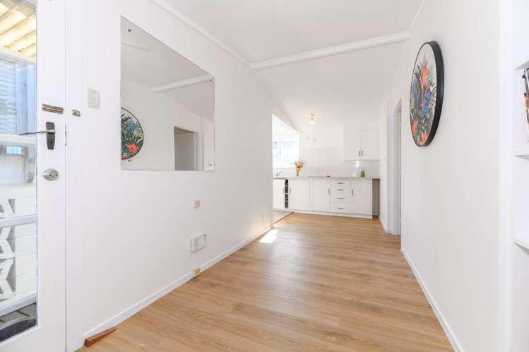 57 Forrest Hill Road Milford_21