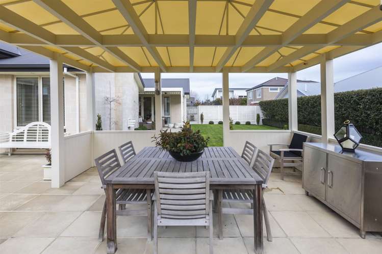 30 Applefield Court Northwood_24