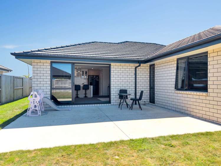 11 Kimbrae Drive Rototuna North_19