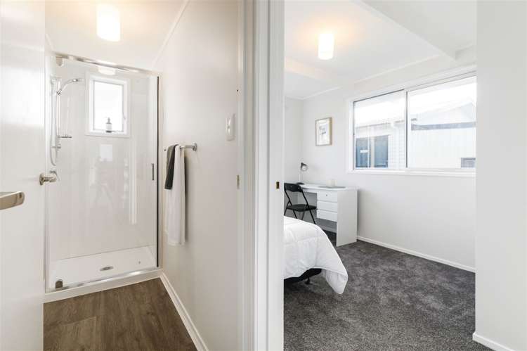 35a Beach Road Te Atatu Peninsula_13