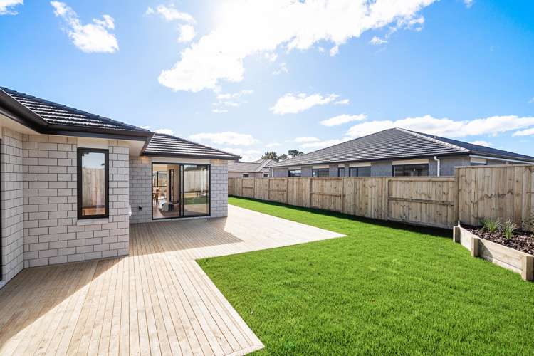 61 Kaurinui Crescent One Tree Point_22