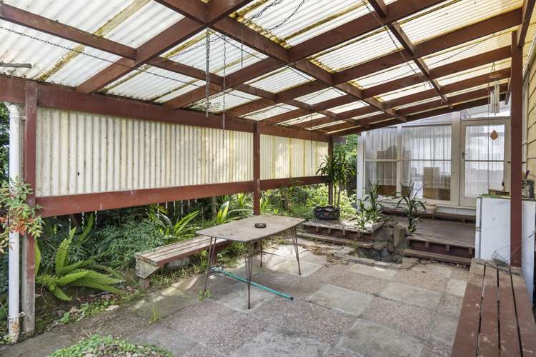 22 Brennan Avenue Te Atatu Peninsula_23