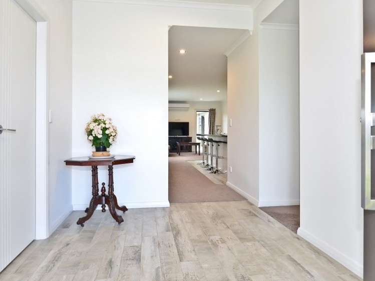 24 West Thompson Street Leamington_9