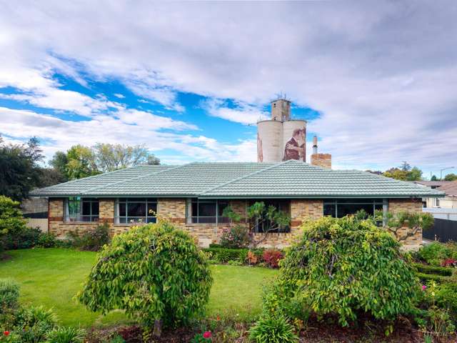 Spacious Family Home or B&B