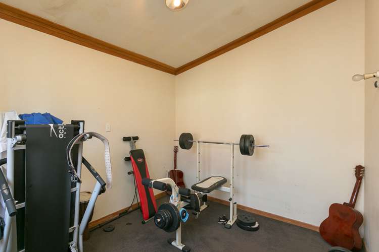 91 Queen Street Waitara_18