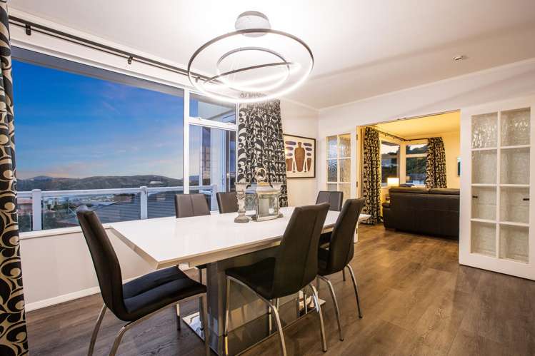 6 Iona Place Papakowhai_17