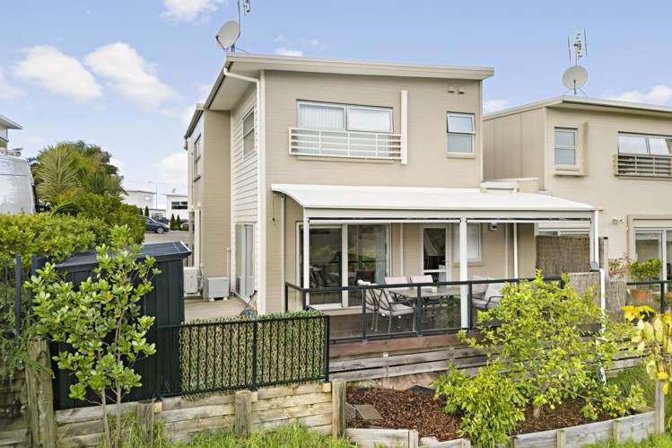 23 Karauria Lane Orewa_19