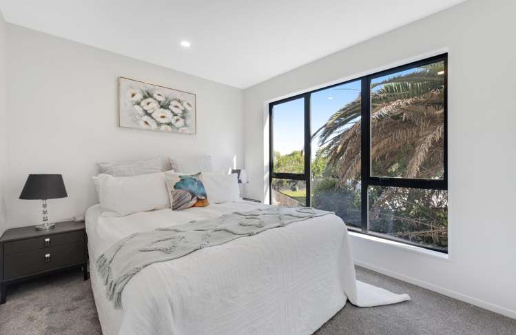 140E Edgewater Drive Pakuranga_11