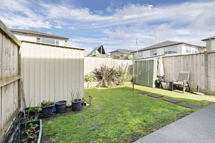 24 Carrickdawson Drive Flat Bush_23