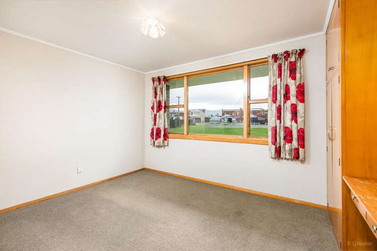 2 Kennedy Crescent Waimate_11