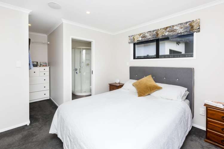 36 Te Kaeaea Crescent Wallaceville_19