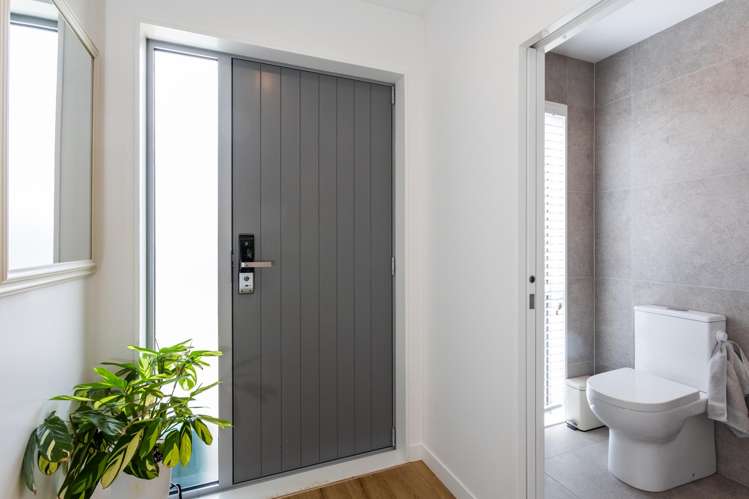 1B Kororo Street Northcote_11