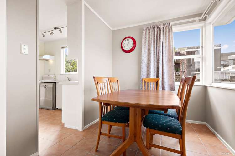 1 Edgerton Road Te Atatu Peninsula_4