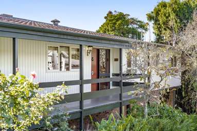 35A Portland Road_1