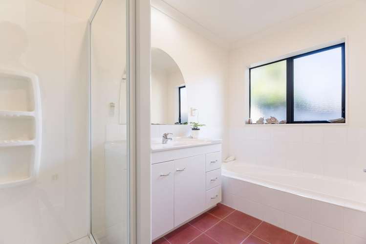 42 Campion Road Waikanae Beach_22