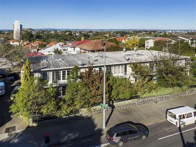 2/1 Orakei Road Remuera_4