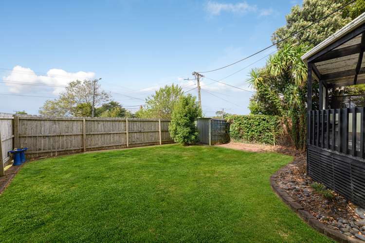 1/62 Rua Road Glen Eden_5