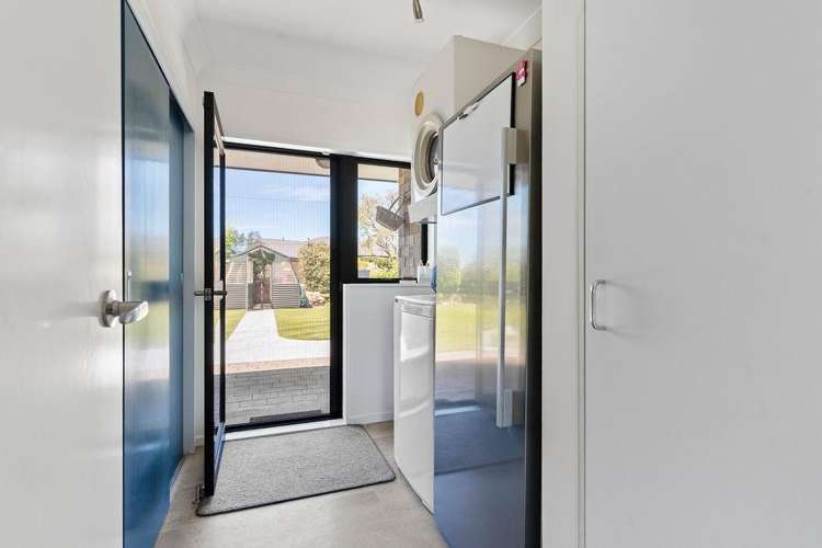 99 Lincoln Road Carterton_12