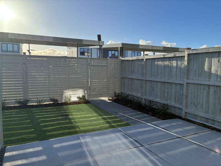 101 WAITUARUA DRIVE "Waiata Shores" Takanini_16