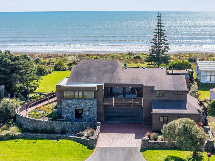 71-73 Rodney Avenue Te Horo Beach_5