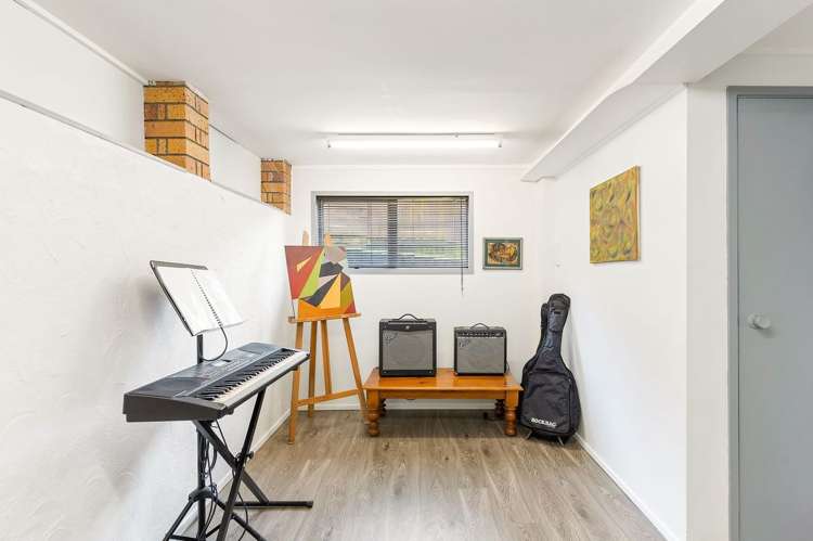 54 Marendellas Drive Bucklands Beach_22