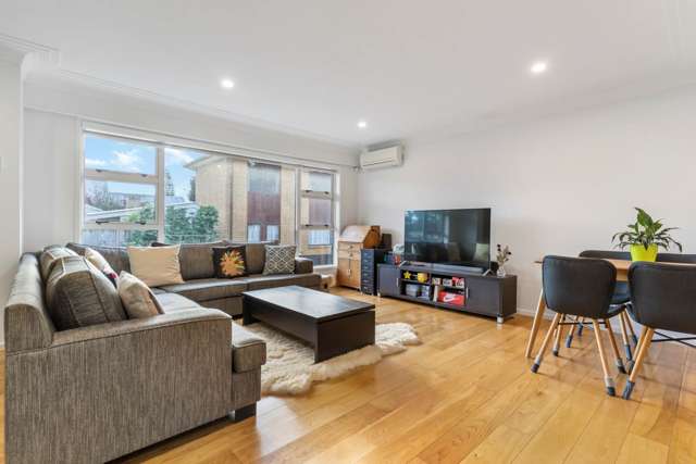 2/5 King Edward Avenue Epsom_4