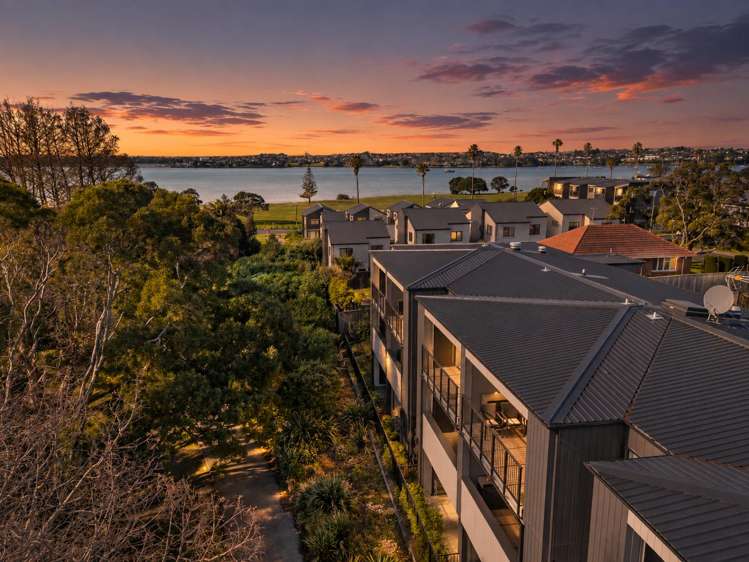 203/5 Tobruk Road_5