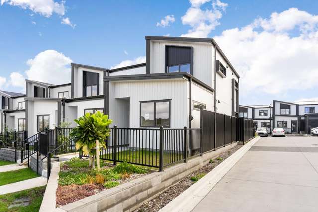 THE LAST CORNER LOT - YOUR PLACE IN HOBSONVILLE